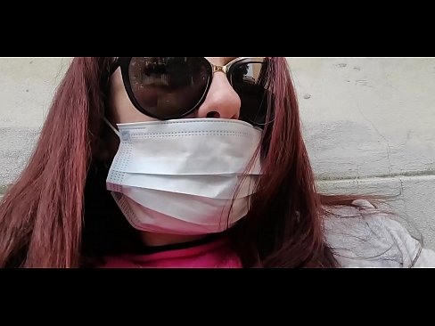 ❤️ Nicoletta hämnas på sin granne och kissar i hans garage (Special Covid19 Italian Quarantine) ❌ Porno vk at us ❌❤