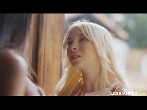 ❤️ Tjejen kommer hem några månader senare och slutar med att äta sin styvmors fitta. ❌ Porno vk at us ❌❤